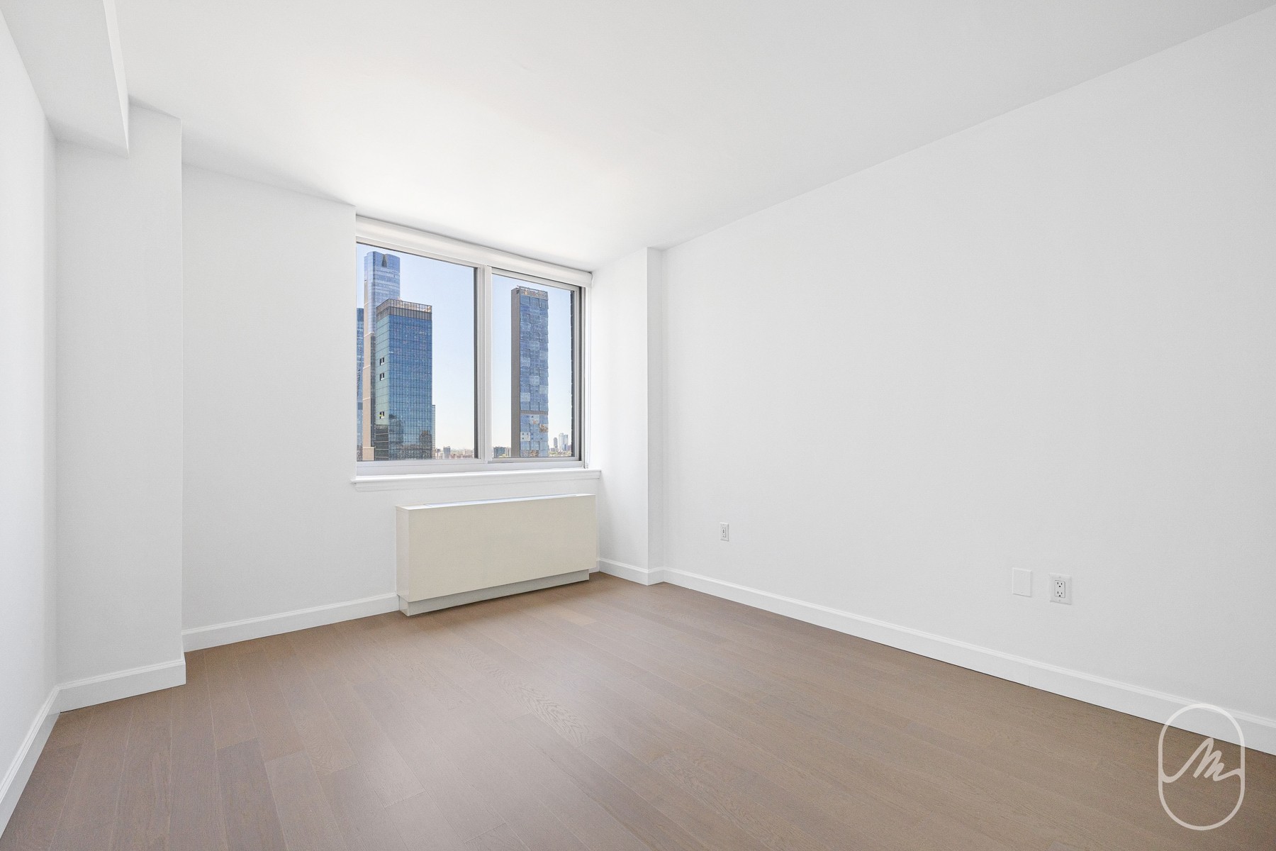 561 10th Avenue 44G