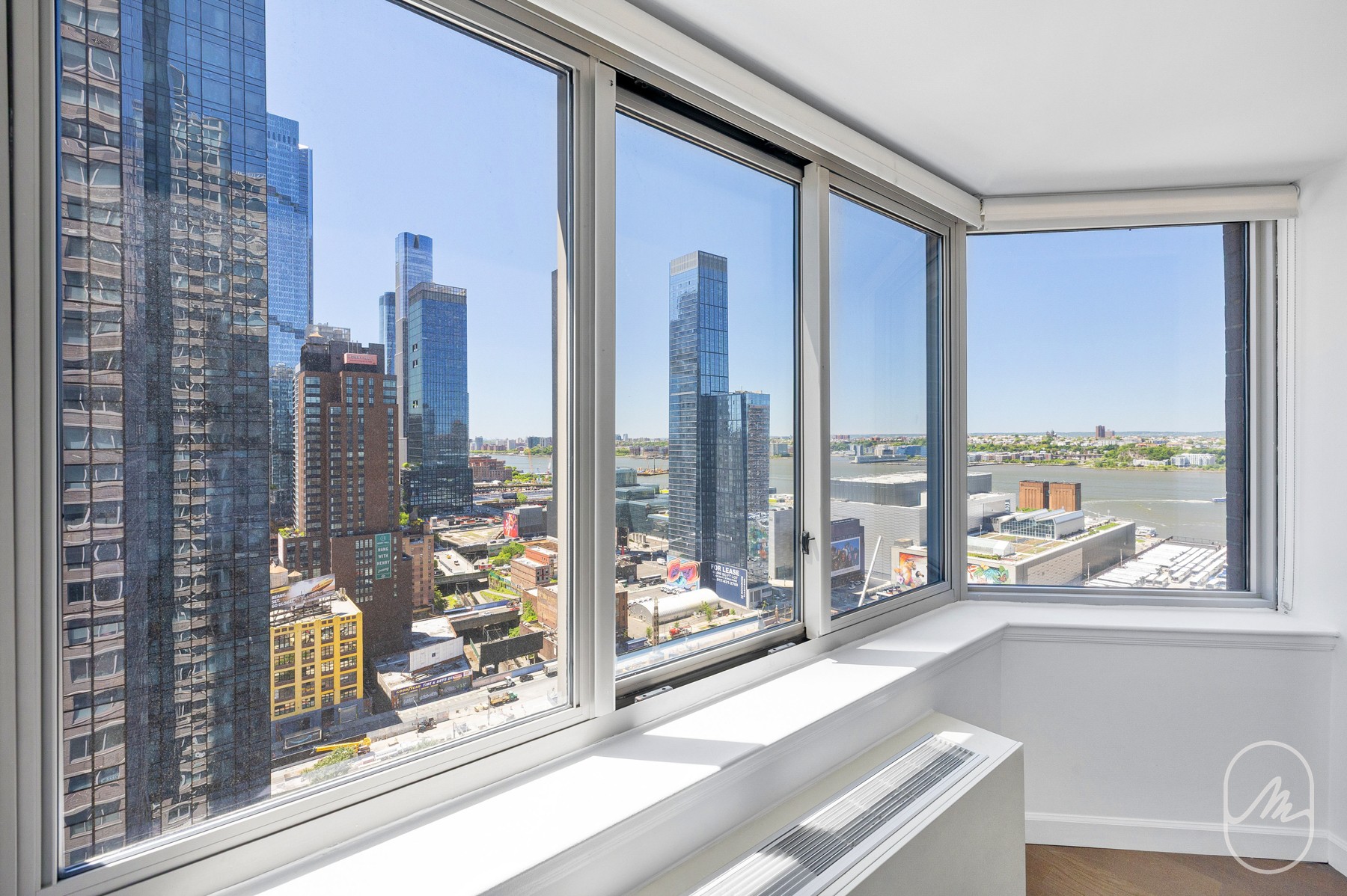561 10th Avenue 44G