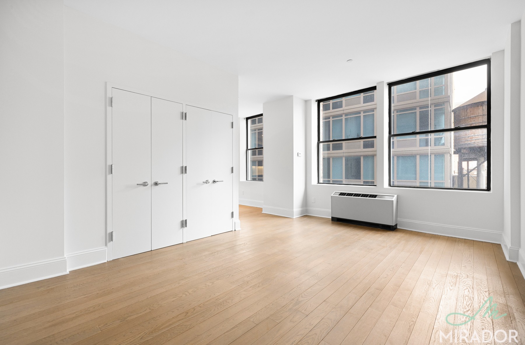 15 Park Row 16A