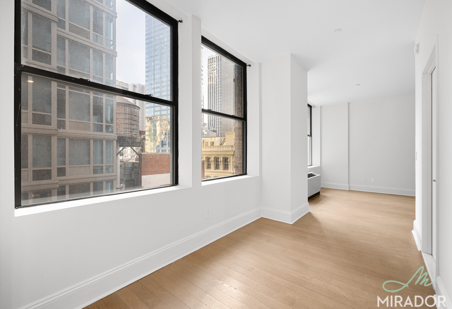 15 Park Row 16A