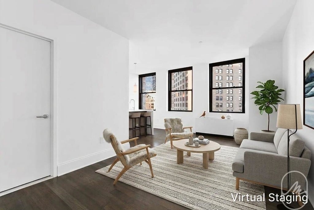 15 Park Row 24L