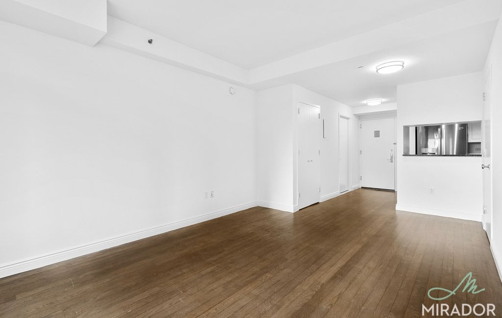 60 W 23rd Street 1044