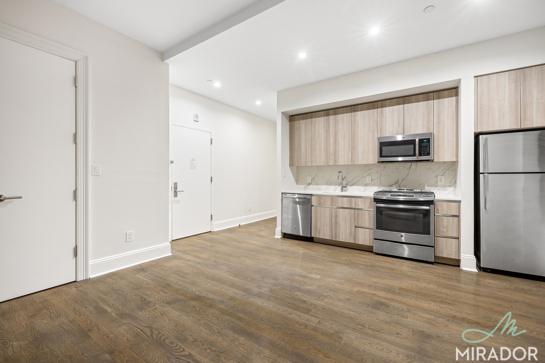15 Park Row 4K