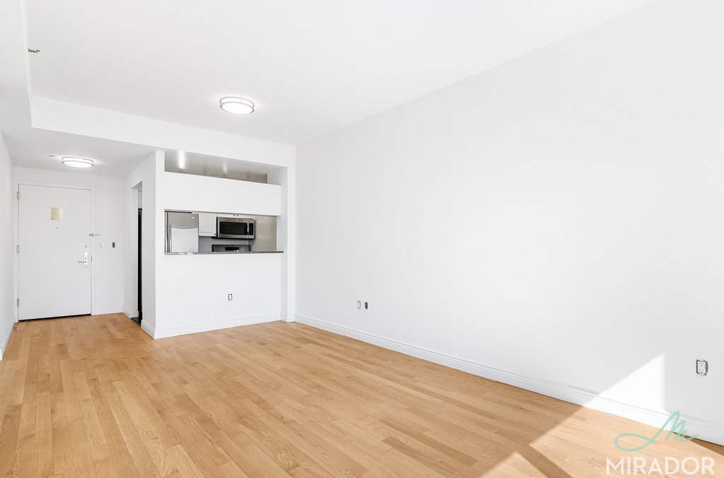 60 W 23rd Street 842