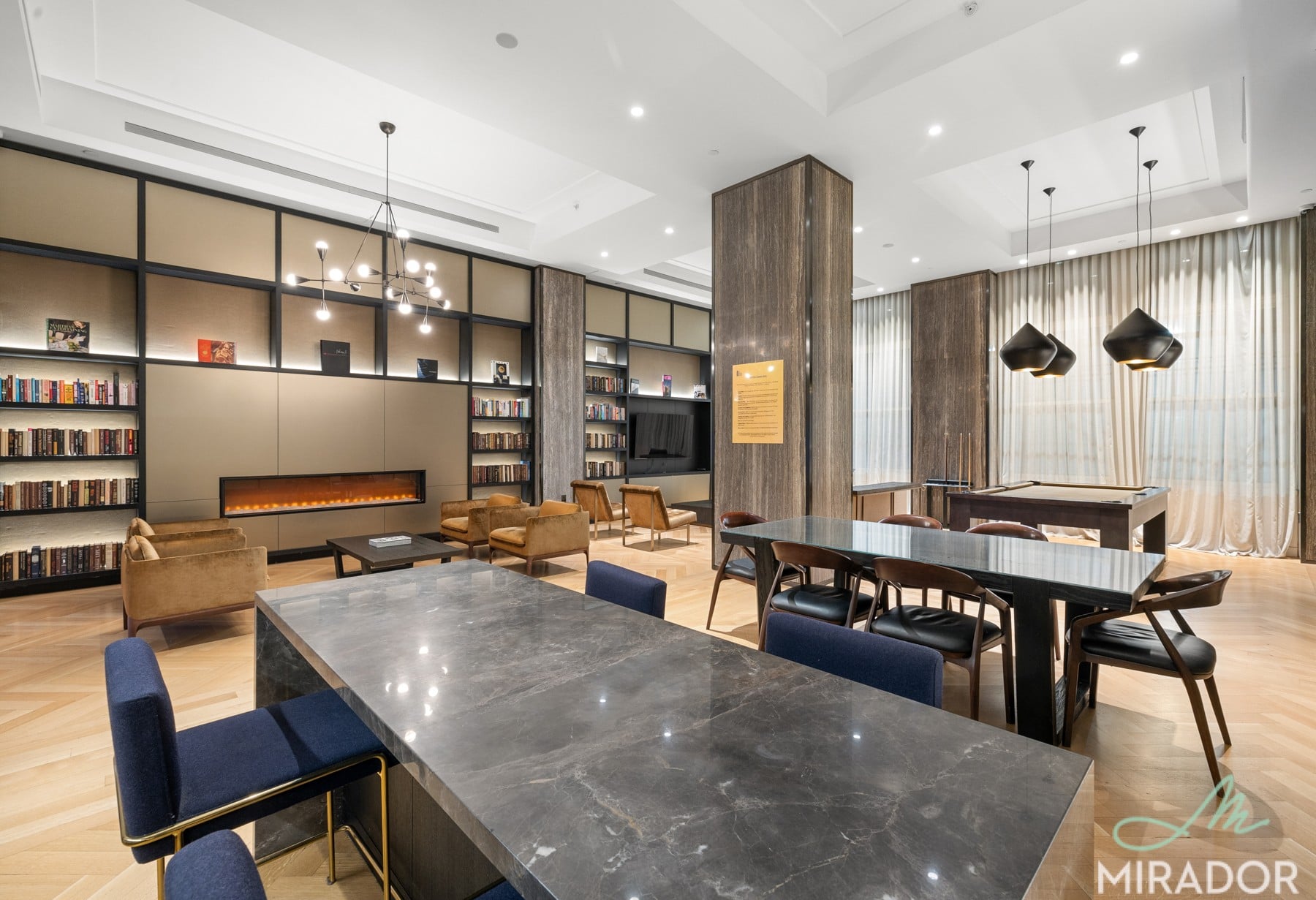 15 Park Row 10F