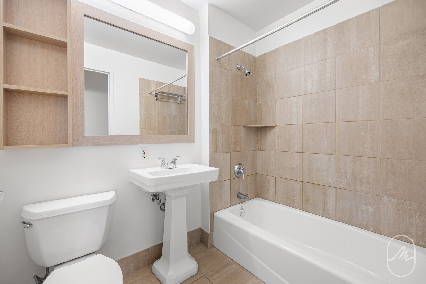 561 10th Avenue 5G
