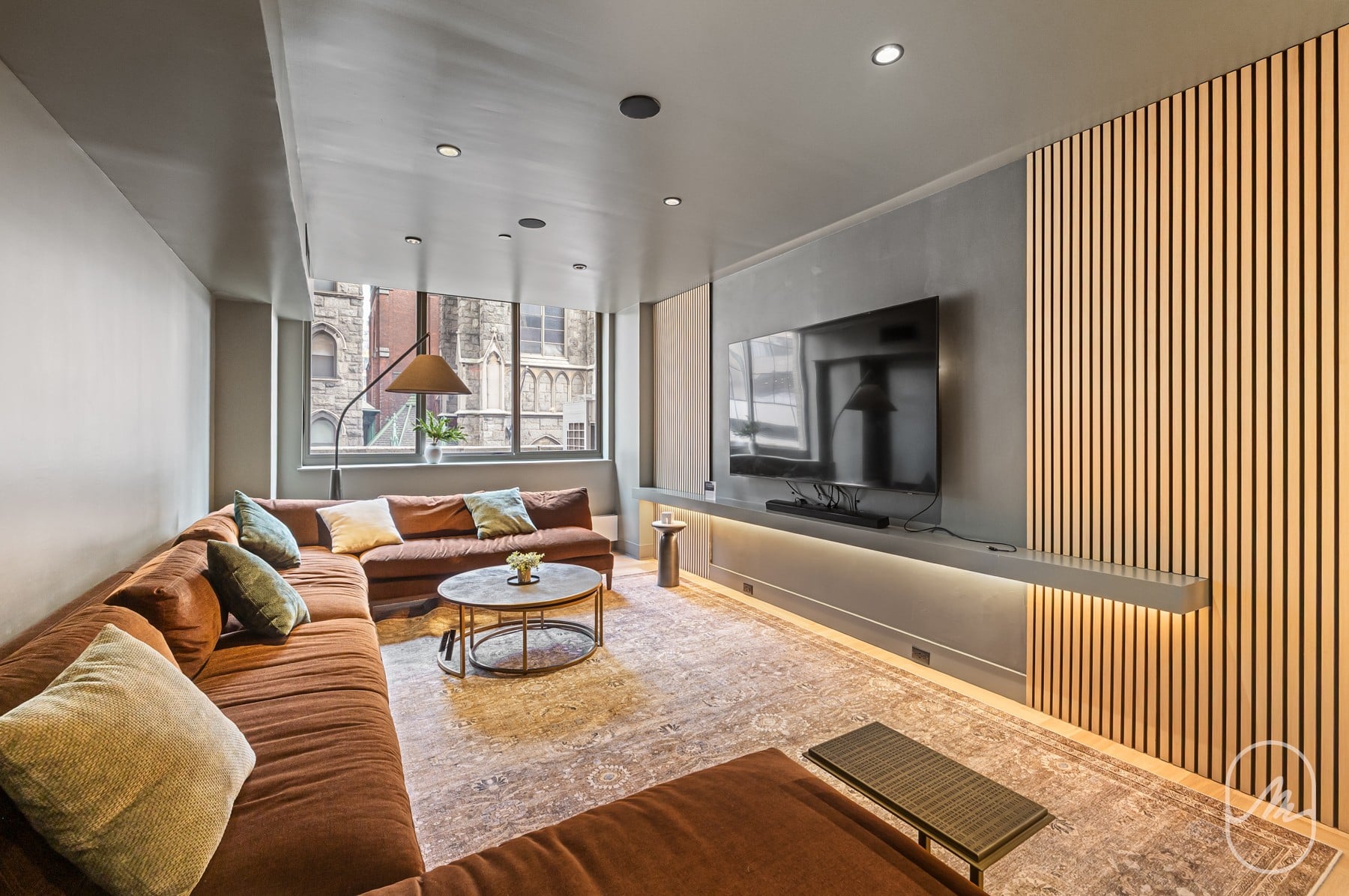 561 10th Avenue 5G