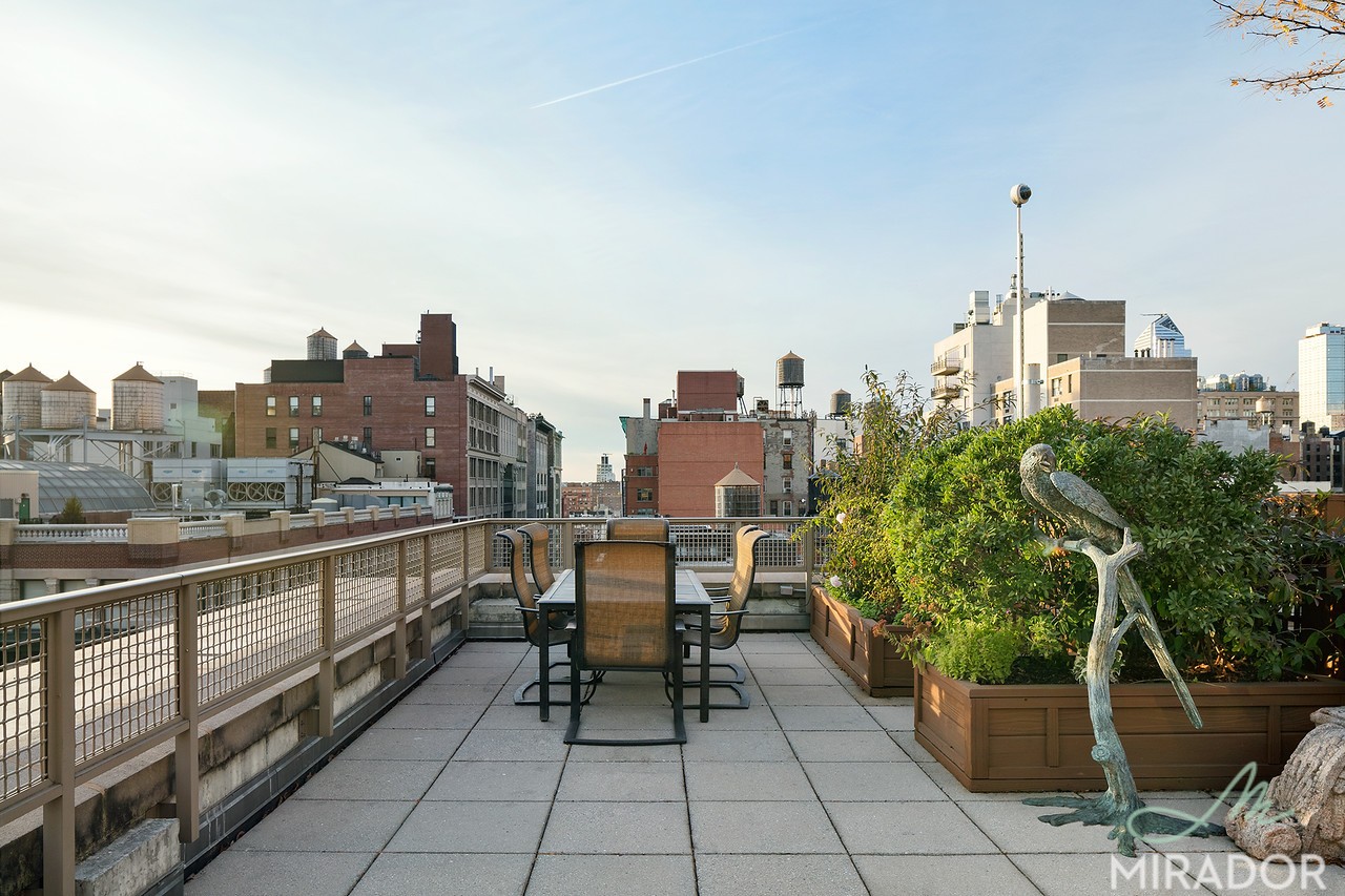 60 W 23rd Street 634