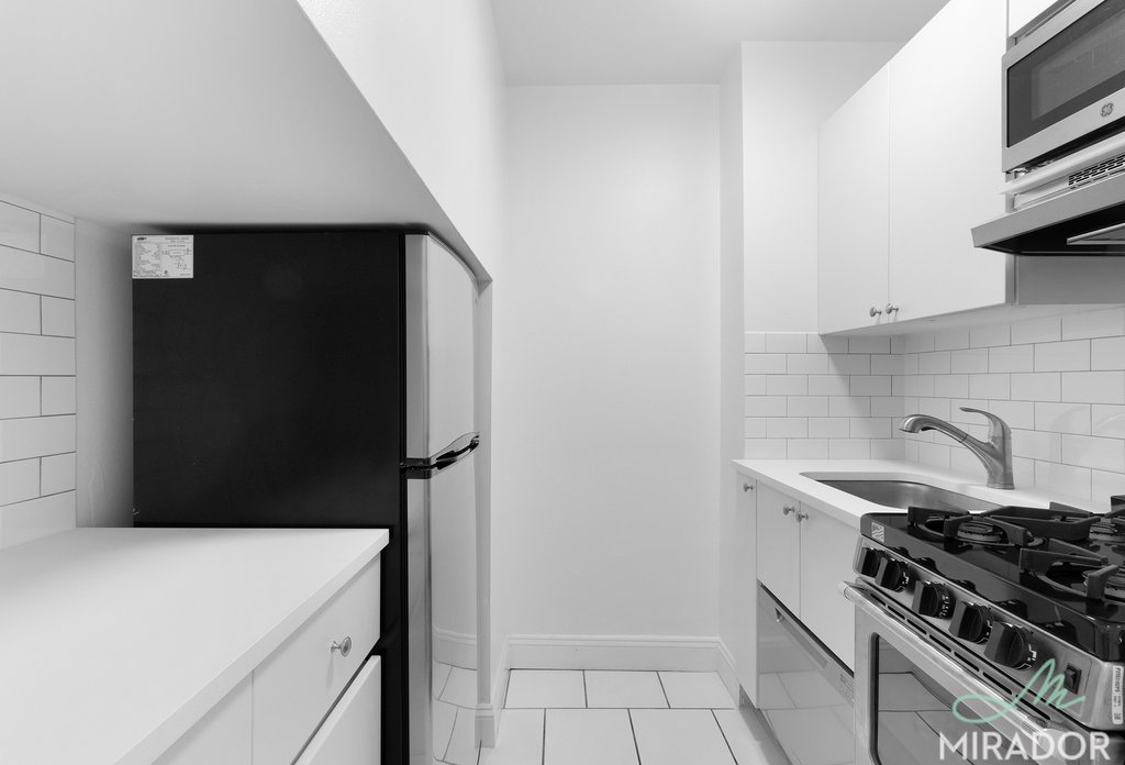 43 W 16th Street 2G