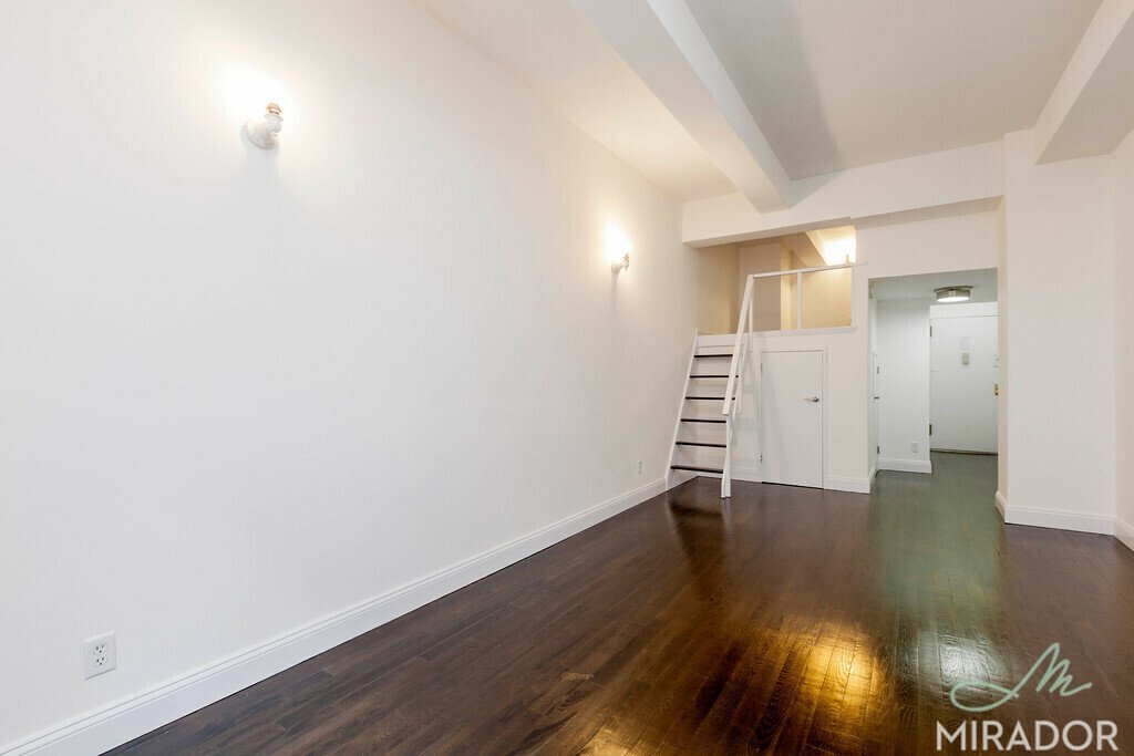43 W 16th Street 4G