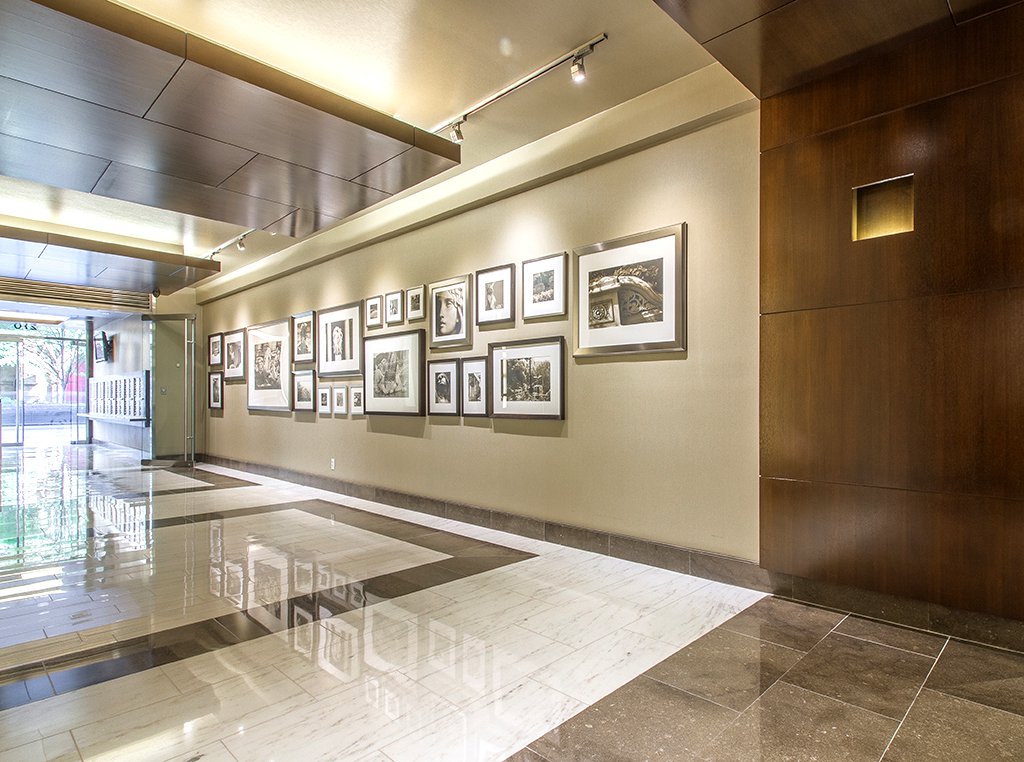 270 Park Avenue S 8C