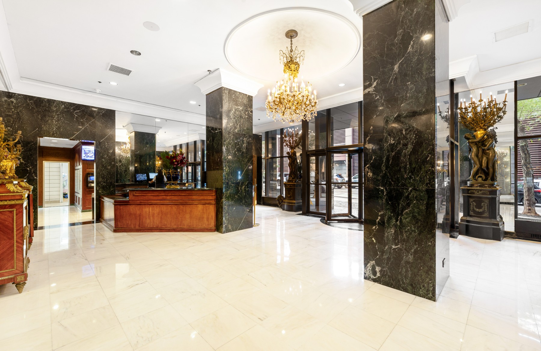 330 E 39th Street 31E