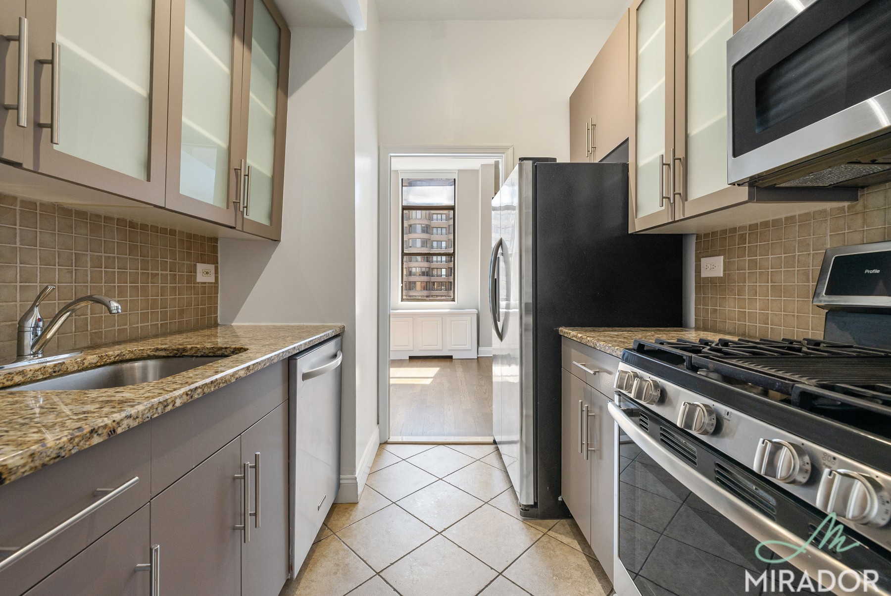 330 E 39th Street 37C