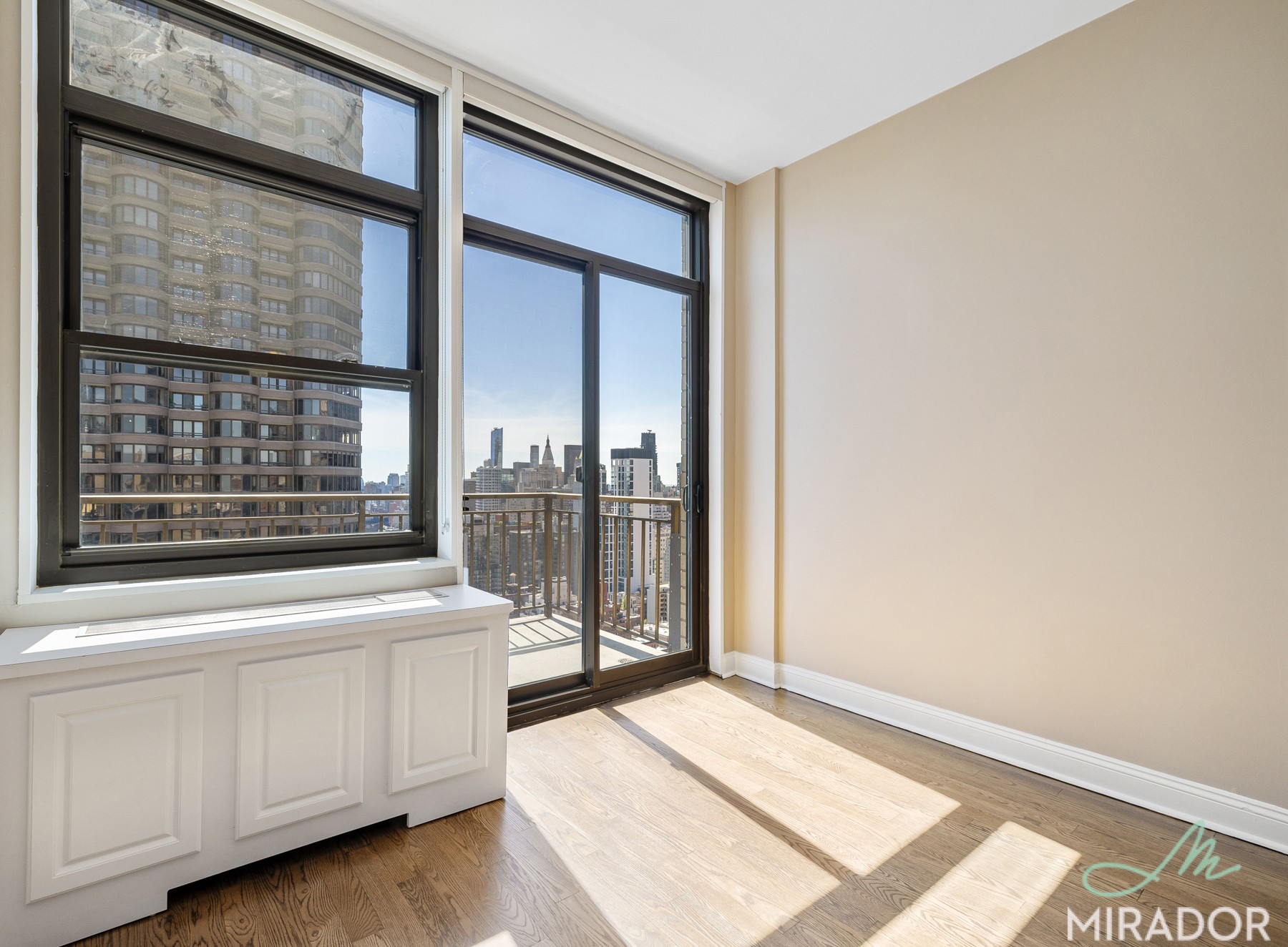 330 E 39th Street 37C