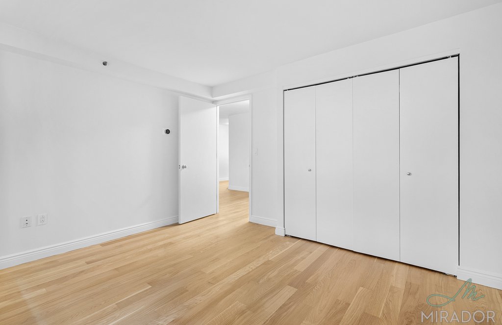 60 W 23rd Street 815