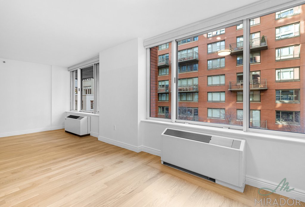 60 W 23rd Street 815