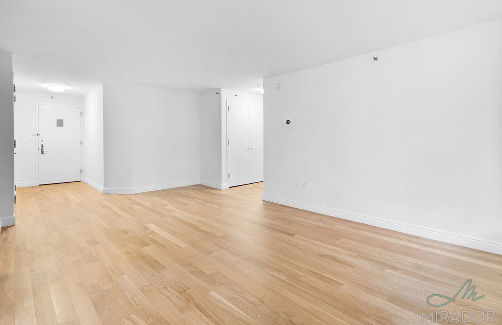 60 W 23rd Street 815