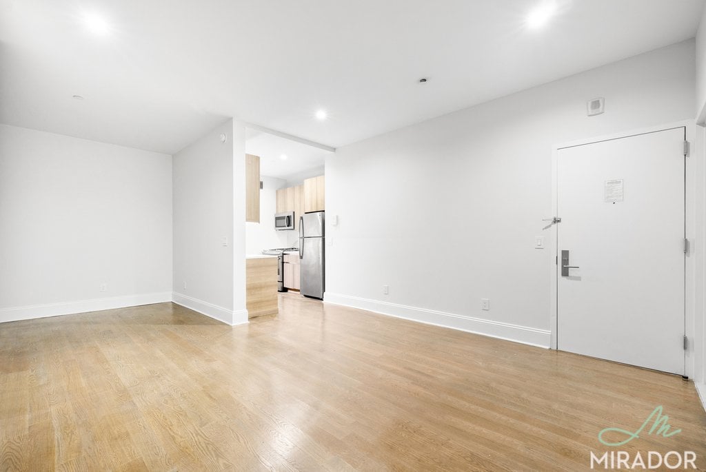 15 Park Row 9K