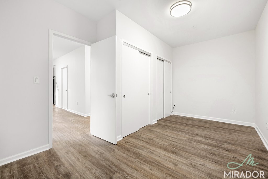 15 Park Row 10D
