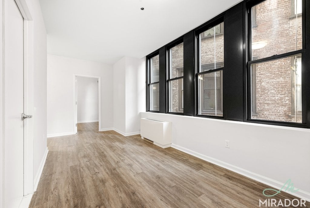 15 Park Row 10D