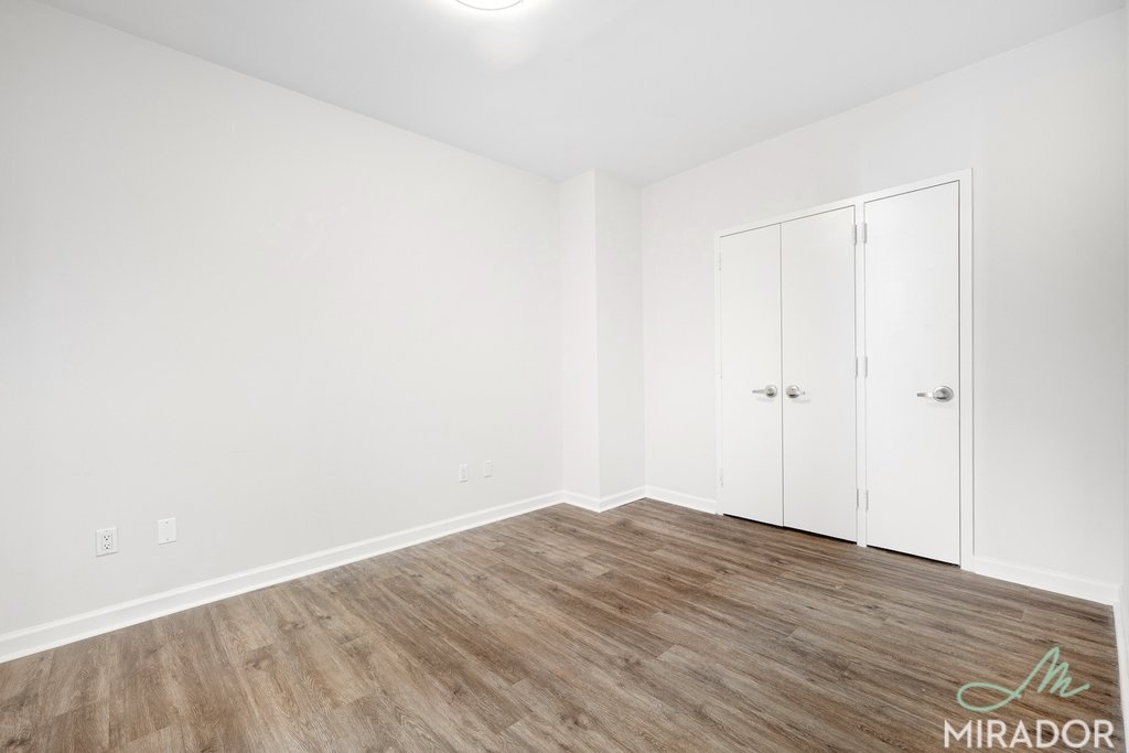 15 Park Row 10D