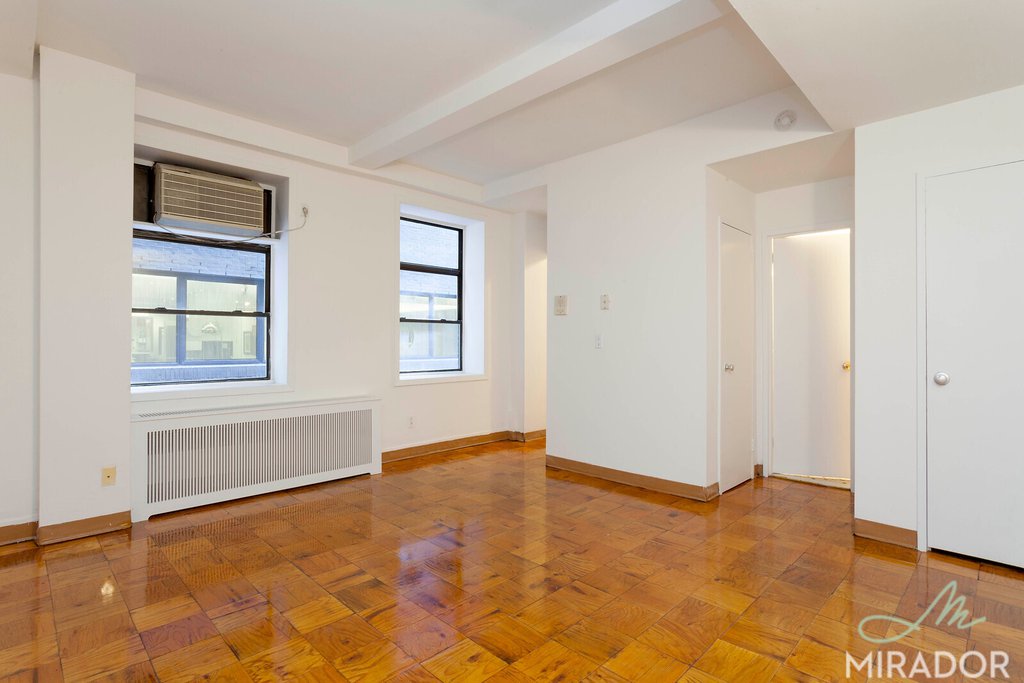 132 E 45th Street 5I