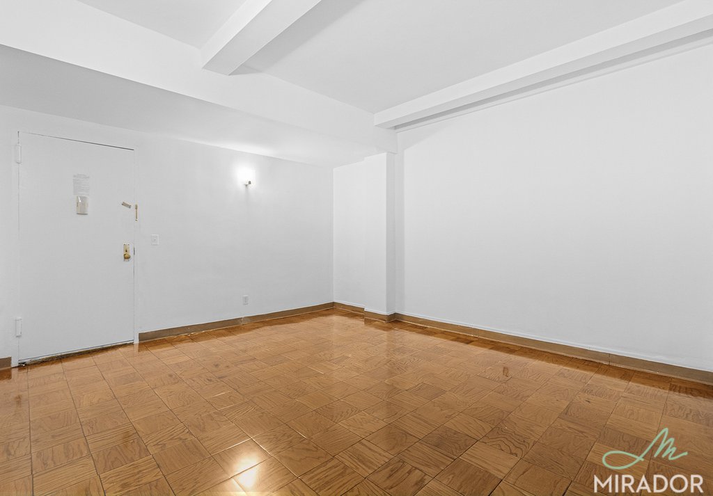 132 E 45th Street 5I