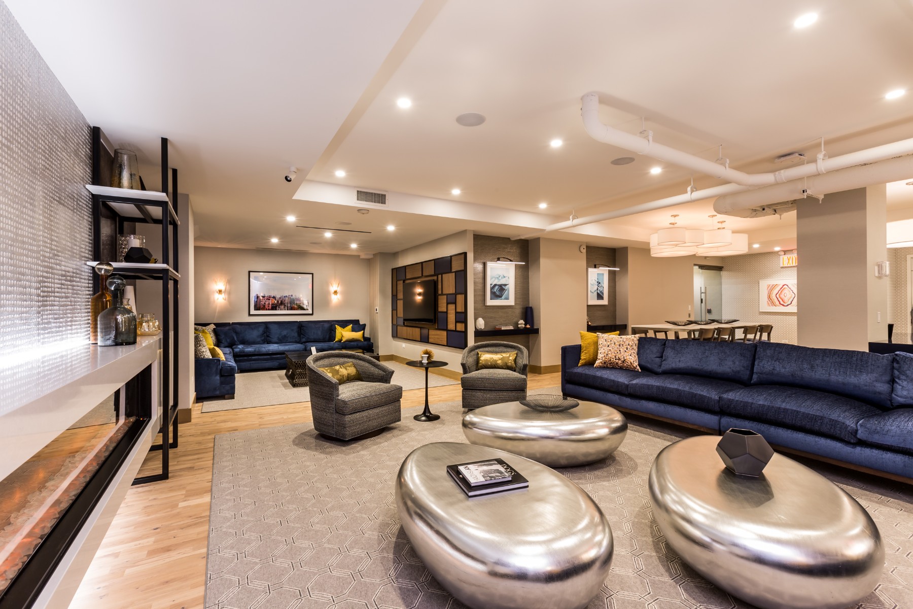 345 E 94th Street 20F