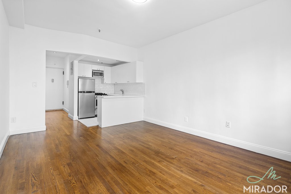 1435 York Avenue 5C