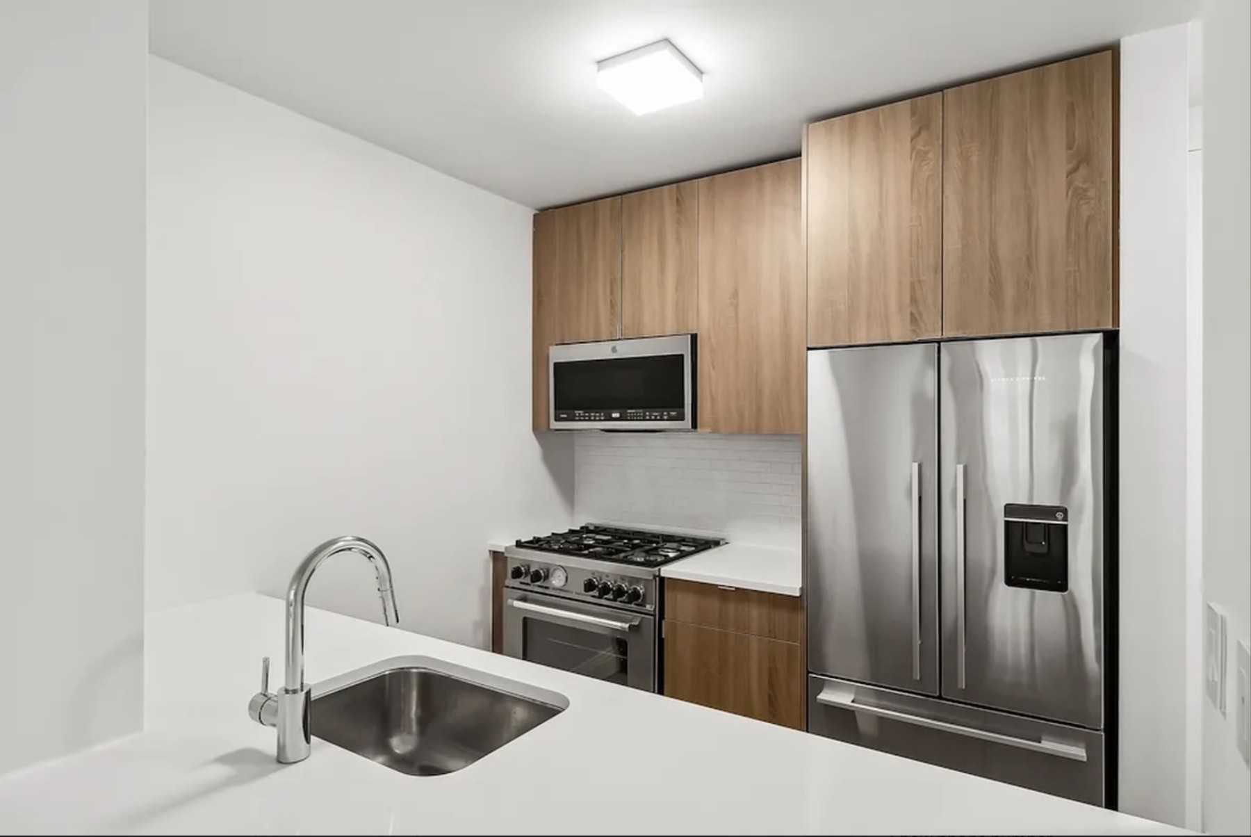 345 E 94th Street 26D