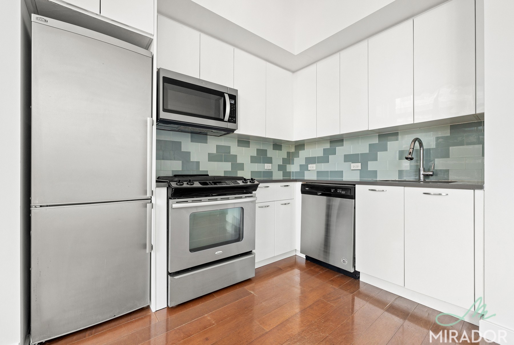 80 Dekalb Avenue 23F