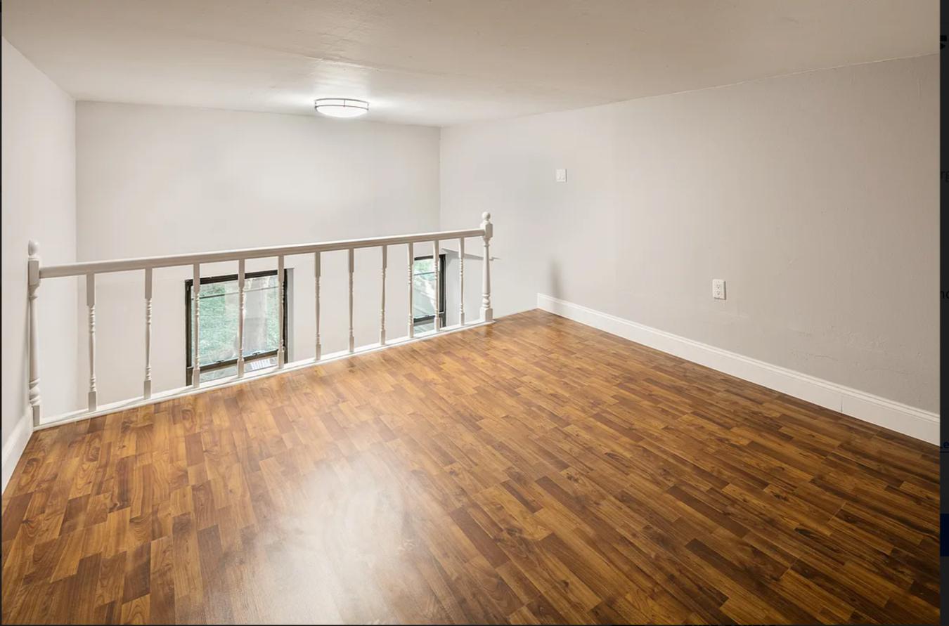 456 W 22nd Street 2c