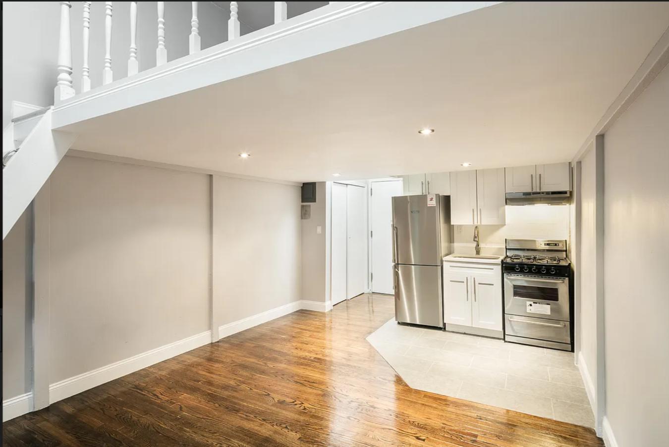 456 W 22nd Street 2c