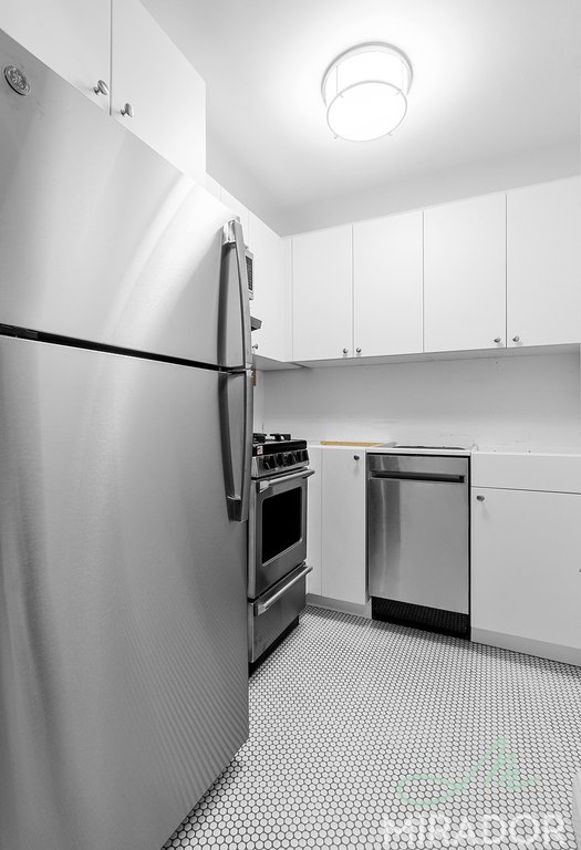 10 E 13th Street 3G