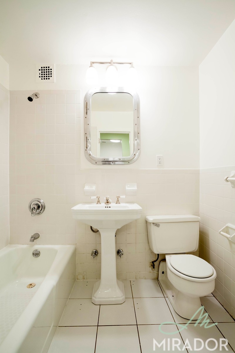 43 W 16th Street 7F