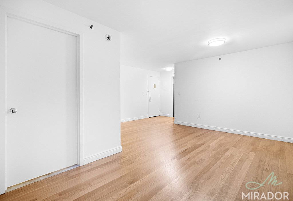 60 W 23rd Street 927