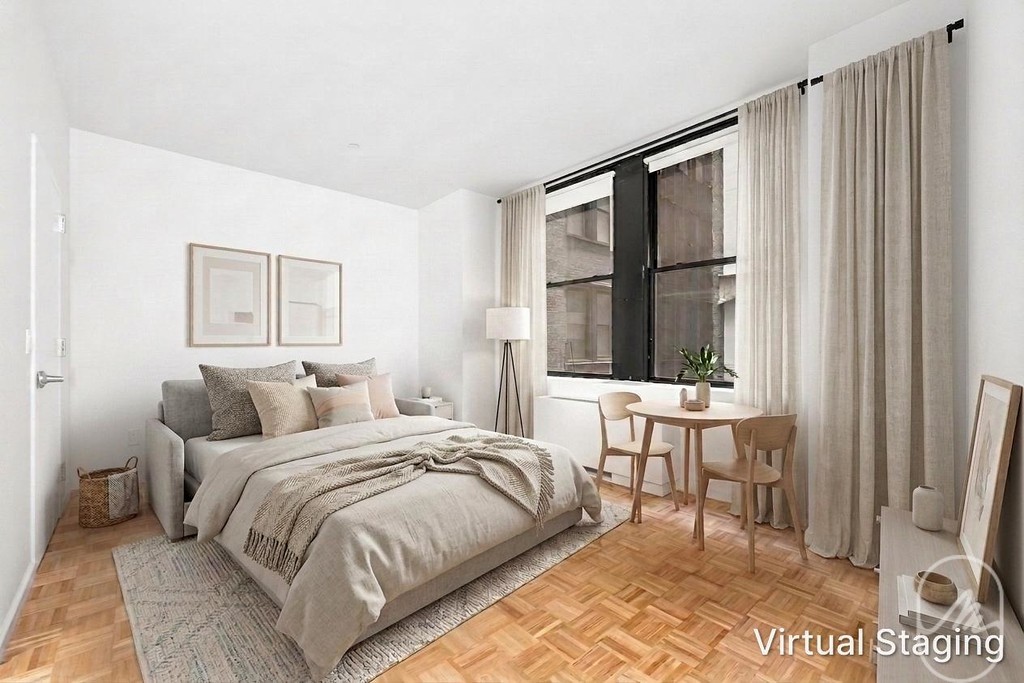 15 Park Row 21J