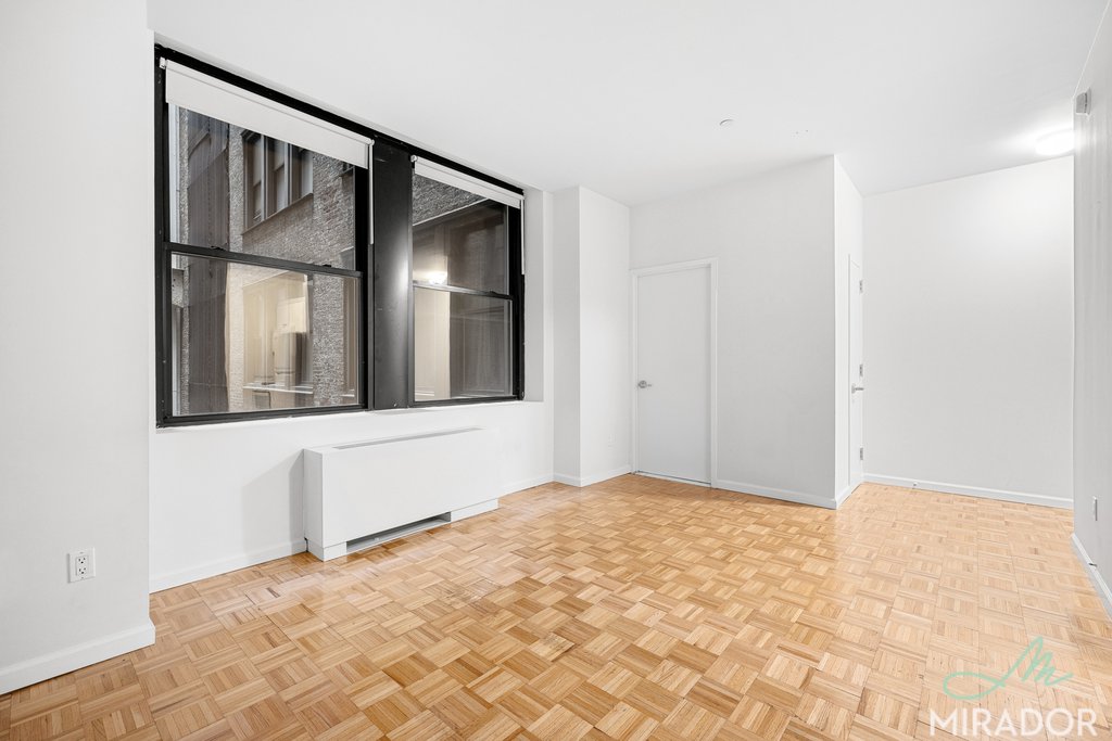 15 Park Row 21J