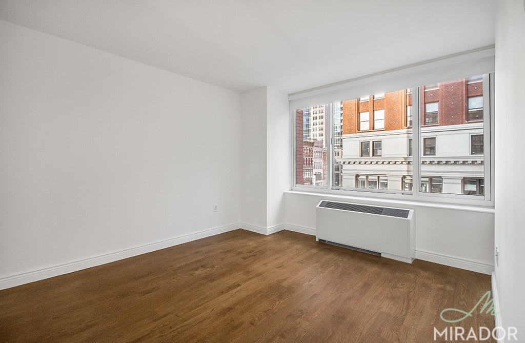 60 W 23rd Street 922