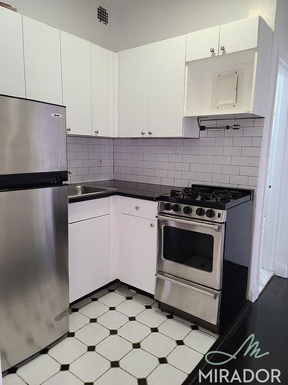 440 E 85th Street 5E