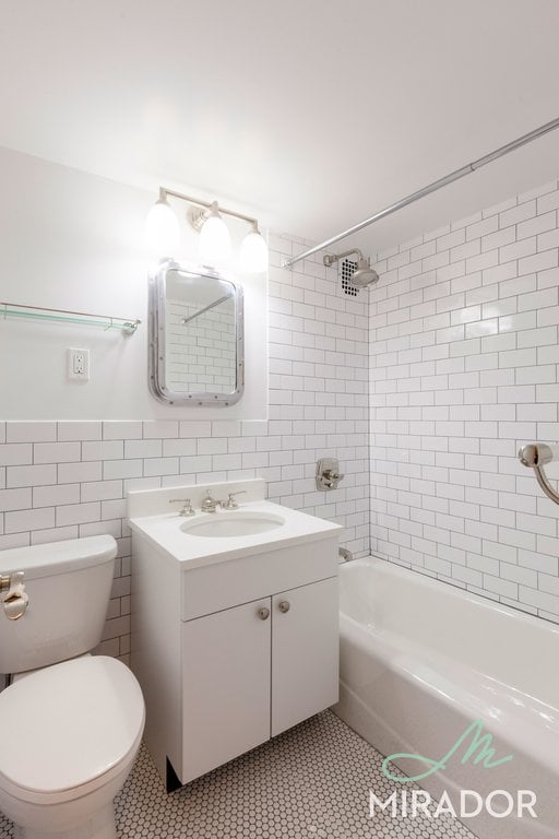 255 W 14th Street 5G