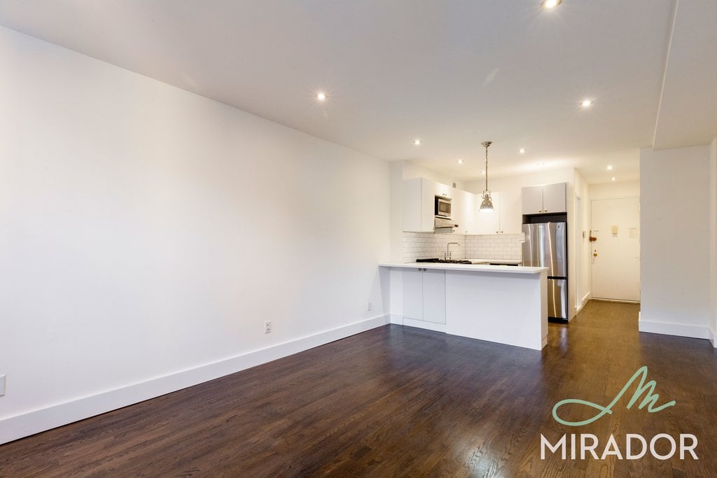 255 W 14th Street 5G