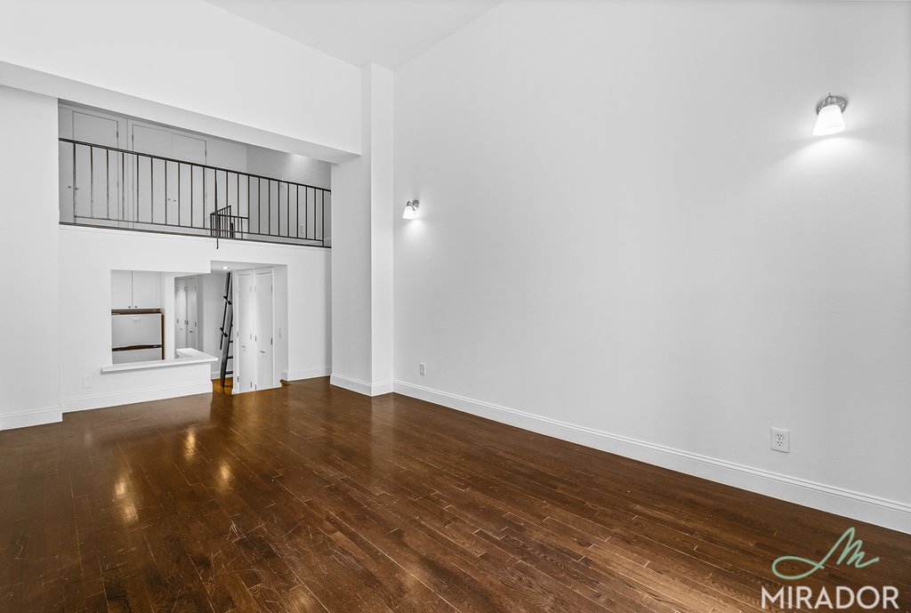 27 W 16th Street 5E