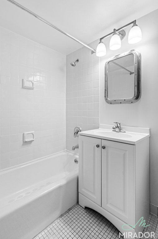 27 W 16th Street 5E