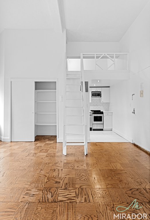 132 E 45th Street 12B
