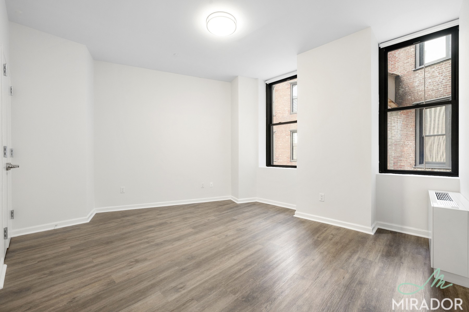 15 Park Row 19B