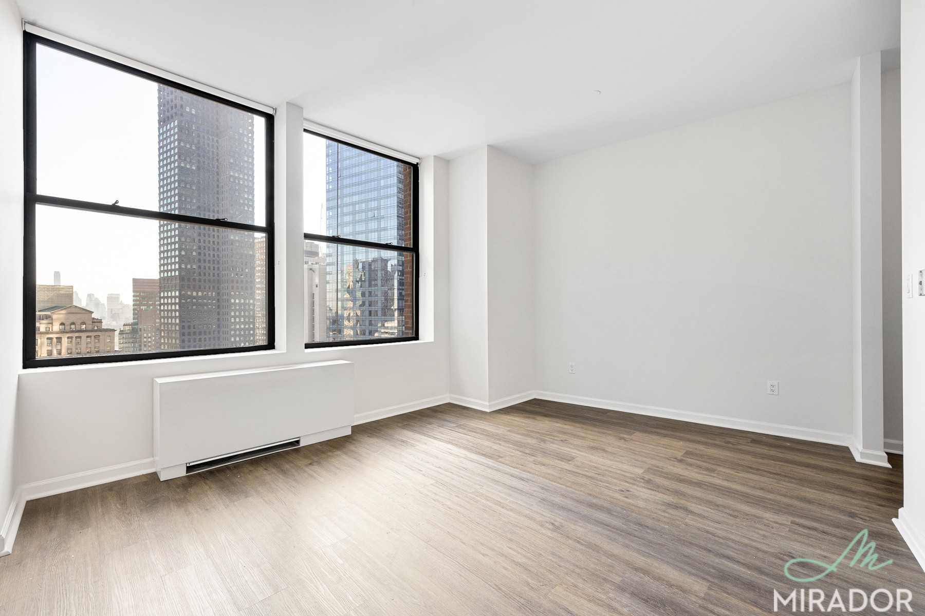 15 Park Row 19B