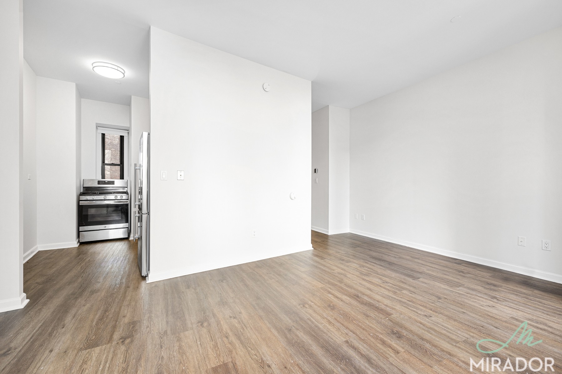 15 Park Row 19B