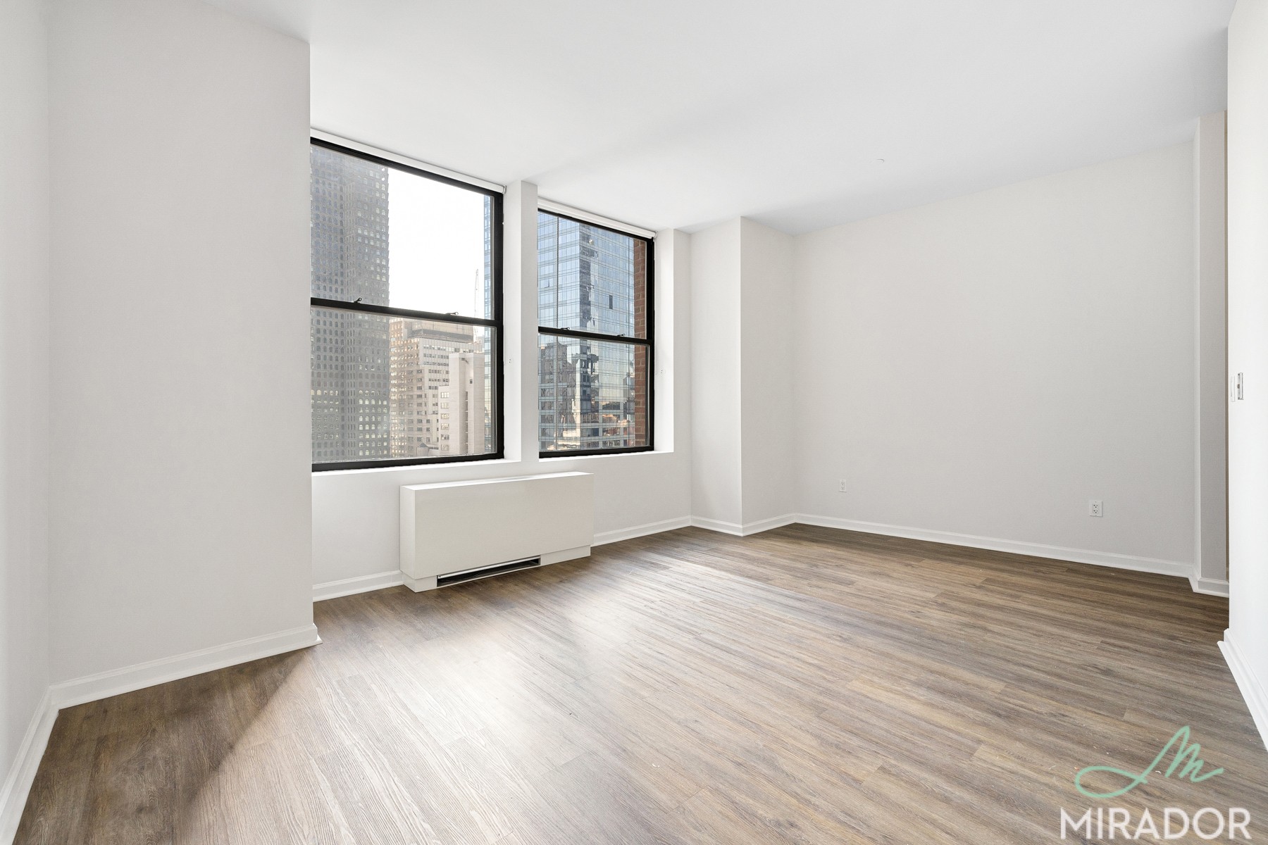 15 Park Row 19B