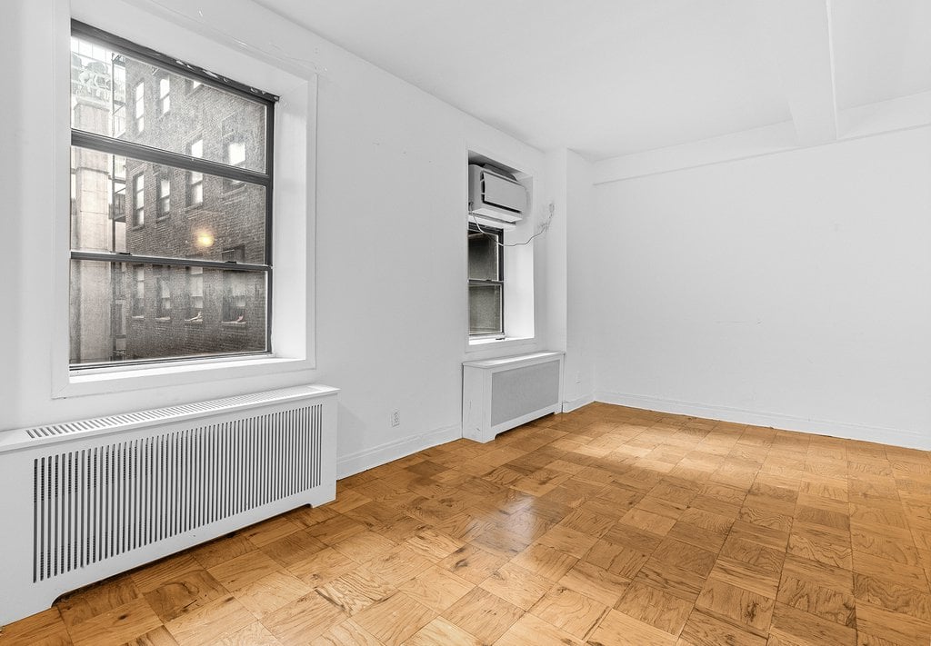 132 E 45th Street 5A